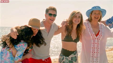 Melissa Roxburgh Nude Pics Page