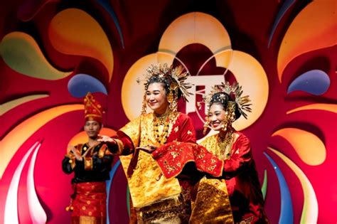 De eerste dagen – een sfeerimpressie - Tong Tong Fair