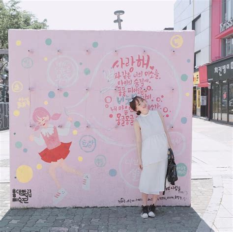 Những cô nàng hot girl không bao giờ chịu ở yên chỗ sẽ khiến bạn muốn đi du lịch ngay tức thì