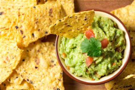 Nachos con guacamole la receta más rápida y sabrosa para disfrutar