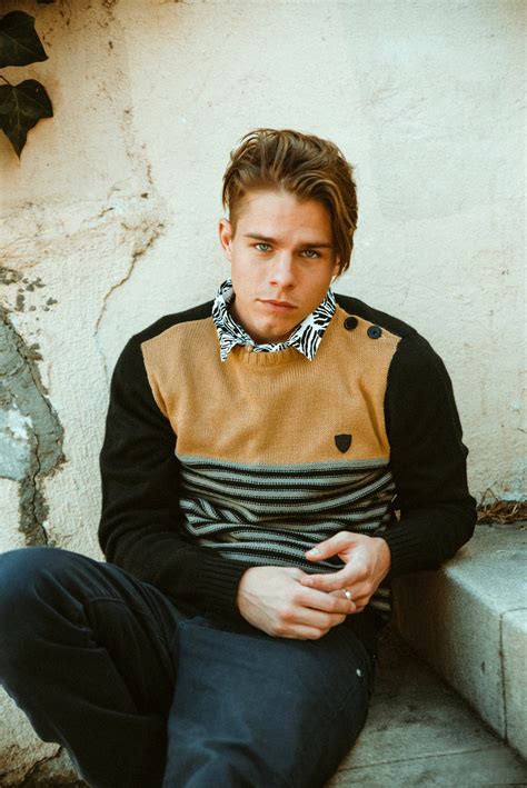 Picture of Jake Manley in General Pictures - jake-manley-1557980708.jpg