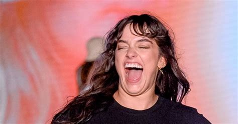 Bikini Model Accidentally Flashes On Catwalk And Makes Powerful Statement Daily Star