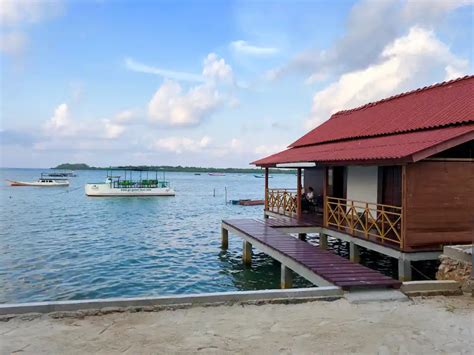 5 Rekomendasi Hotel Di Karimunjawa Dekat Pantai Dan Pemandangan Laut