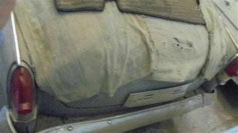 Сняли чехол, а под ним Волга M21 Нетронутая ретро классика в оригинале ...