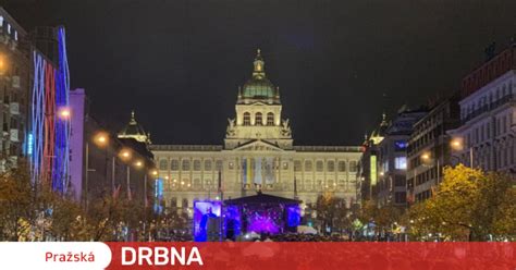 VIDEO Vystoupením ruské opoziční kapely Pussy Riot vyvrcholil Koncert pro budoucnost