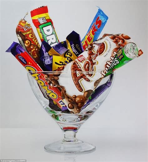 Tranh người mẫu nude đẹp y như ảnh chụp