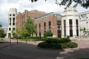 Visit Loyola University New Orleans | Go See Campus