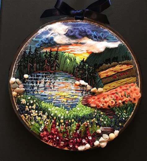 Таинственная вышивка в самых разнообразных техниках от... | Интересный ...