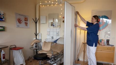 Dålig kunskap hos unga om att sex innan år olagligt åringar ber om p piller