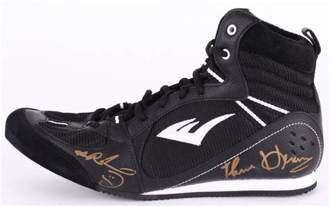 Sugar Ray Leonard And Thomas Hitman Hearns Signed Everlast Boxing Shoe