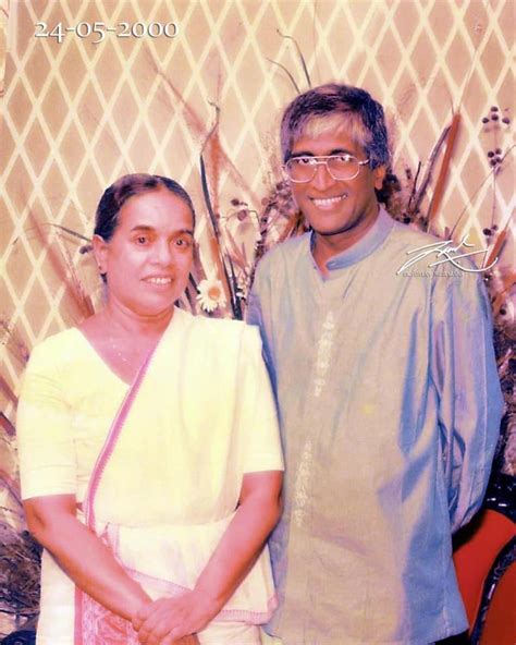79ක් සපිරුණු ජාතියේ යශෝරාවය ආචාර්ය නන්දා මාලනිගේ ඔබ නොදුටු දුර්ලභ