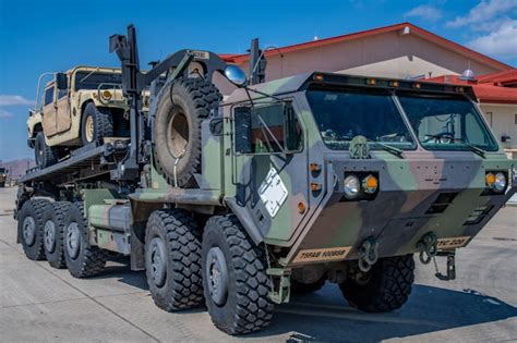 Desarrollo Defensa Y Tecnologia Belica Oshkosh Defense Recibi