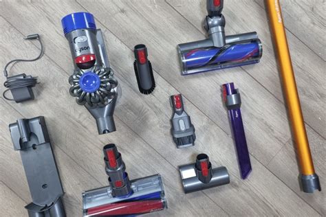 dyson  animal  absolute  motorhead vacuumtester