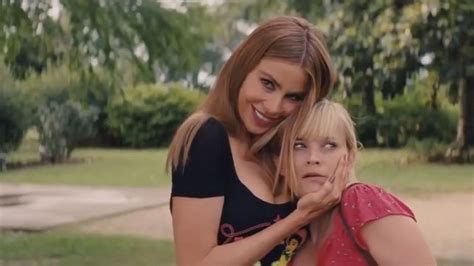 Reese Witherspoon and Sofía Vergara join forces in Hot Pursuit Euronews