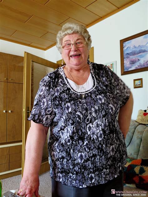 Fat Old Granny Siberia Lets Out Her Saggy Tits And Poses Naked At Her Home Coedcherry