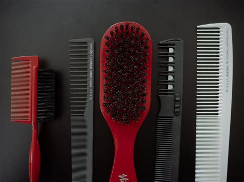 Types of combs and their uses - JD Institute