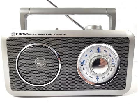 RADIO FIRST AUSTRIA` - 13012361058 - oficjalne archiwum Allegro