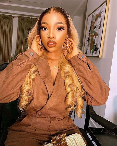 Channeling Beyonc Rocking The Honey Blonde Wig Look Mscoco Hair