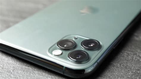 Triumphant Data Recovery for an Inoperable iPhone 12