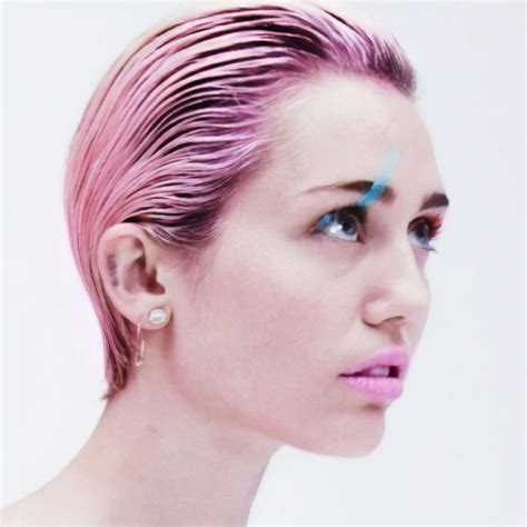 Miley Cyrus Leaked Uncensored Nude Photos From Paper Magazine Summer Photoshoot