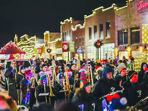 Local Christmas Parades Near Me