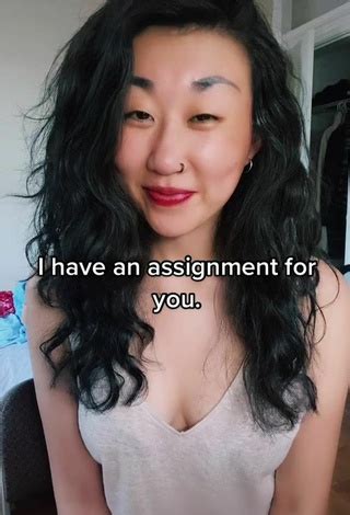 Evelyn Herspective Nude And Sexy Videos On Tiktok Sexyfilter