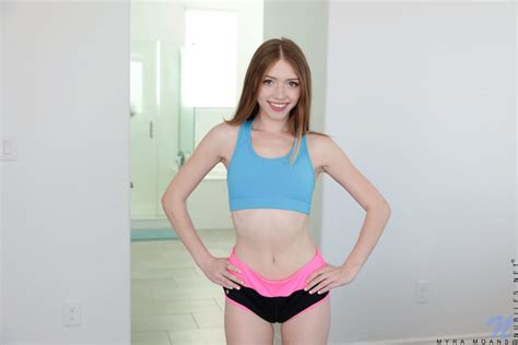 Myra Moans Sporty Sexy Myra Moans S4 003 Porn Pic