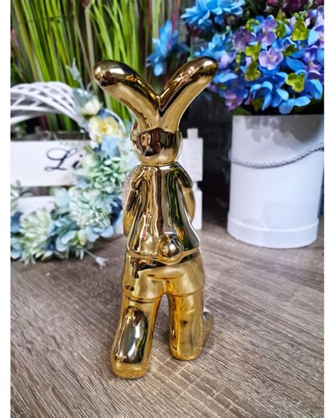 FIGURA CERAMICZNA ZŁOTY KRÓLIK ZAJĄC Z BROKATOWĄ PISANKĄ model I ...