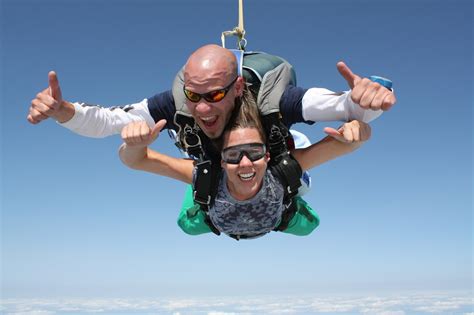 Can You Skydive Alone For Your First Time Jump Skydive Tecumseh