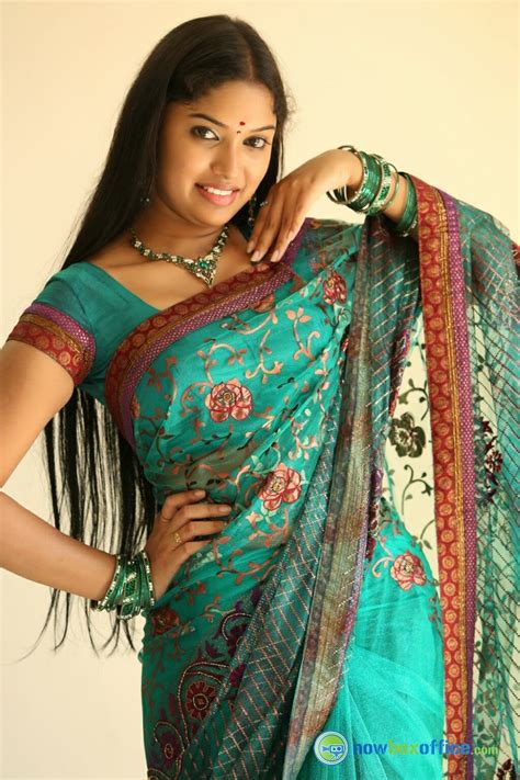 Sri Priyanka Hot Actress Navel Show Photos In Saree Bollywood Actress Photos