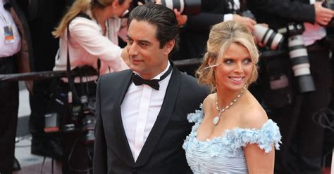 Sylvie Tellier Canon Elle S Affiche Au Naturel Et En Bikini Dans Les Bras De Laurent Le