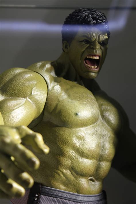 Hot Toys Hulk Toys Zone D Figures Price List Reviews