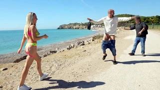 Angie Lynx Is Sucking Potro De Bilbao S Big Cock On The Beach Porn Movies 3Movs