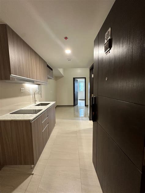 Park Mckinley West Bgc Taguig Property For Sale Apartments And Condos