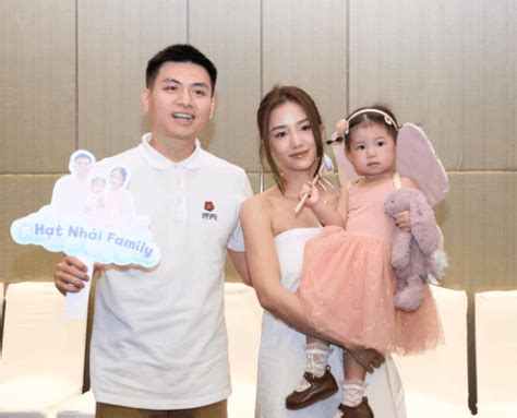 I U T Bi T V Em B Pam Em B Qu C D N Hot Nh T M Ng X H I Hellobacsi