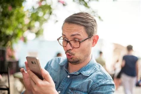 Horrified Mum Accidentally Sends Photo Of Her New Designer Vagina To Her Son Daily Star