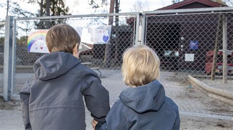 Sex F Rskolor L Ggs Ner I Sundsvall P V Sternorrland Sveriges Radio