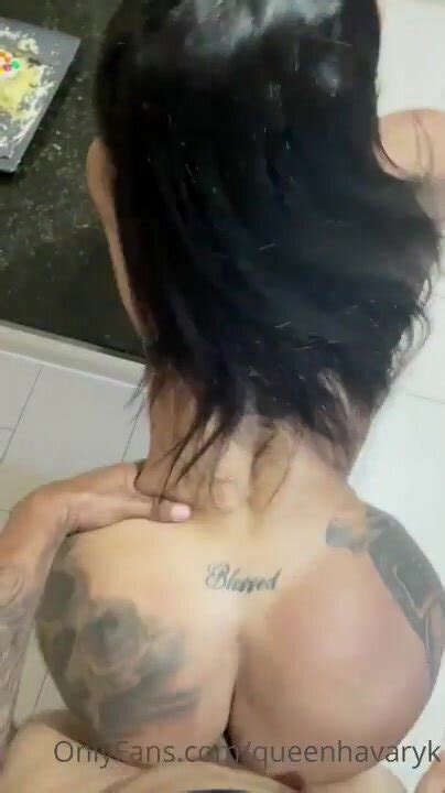 Naked Queen Havaryk Fucking Her Big Ass Without A Condom Cnn Amador