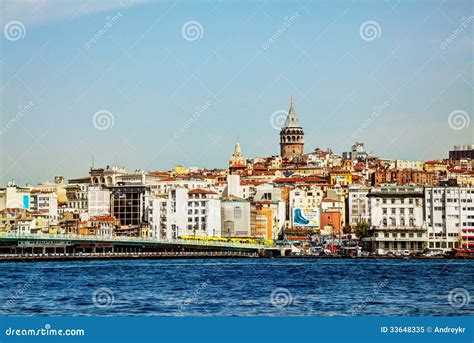 Paysage Urbain D Istanbul Avec La Tour De Galata Image éditorial