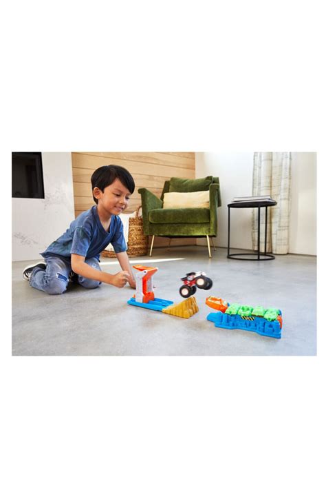 Mattel Hot Wheels Monster Trucks F Rlat Ve Arp Oyun Seti Gvk Bisepetim Fiyat Yorumlar