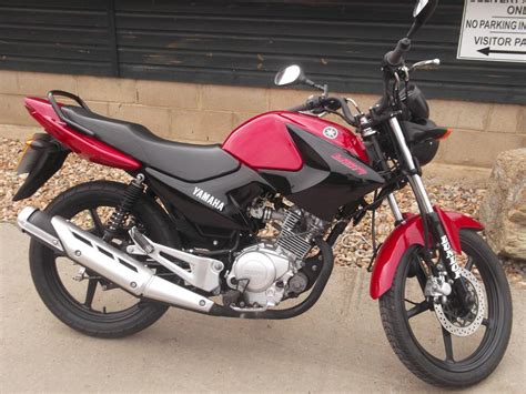 Yamaha YBR Cc Naked BLACK