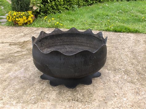 Вазоны из покрышек (45 фото) - фото - картинки и рисунки: скачать бесплатно