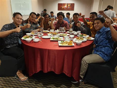 annual dinner  pt inti presisi toolsindo