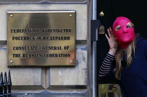 La Condamnation Des Pussy Riot Digne De L Inquisition