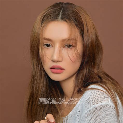 Son Ce Cashmere Nude H Ng T Velvet Lip Tint Son