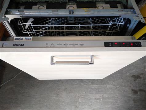 посудомойка BEKO - 60 см, полностью встраиваемая