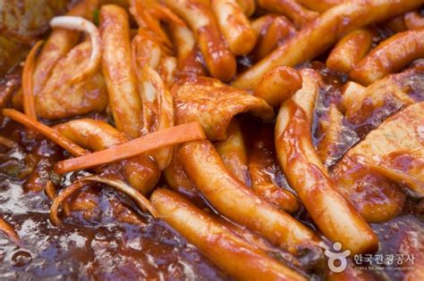 Gwangbokdong Food Street 광복동 먹자골목 Trippose