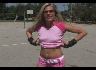 Next Hot Wife Cuckold Hubby Clips Cindy Milf Jerks Sucks And Fucks My Dick While I Am Taping