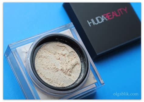 Пудра рассыпчатая Huda Beauty Easy Bake Loose Powder: отзывы