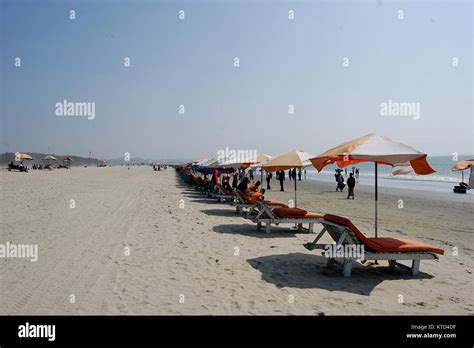 Visitors Enjoys In The Cox S Bazar Sea Beach In Bangladesh Stock Photo